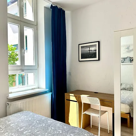I Apartment